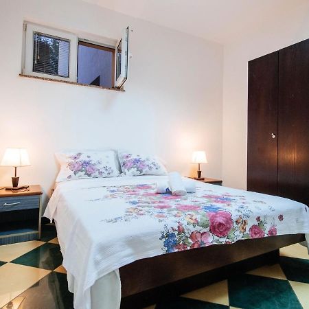 Splendid Holiday Home In Jasenice Maslenica Luaran gambar