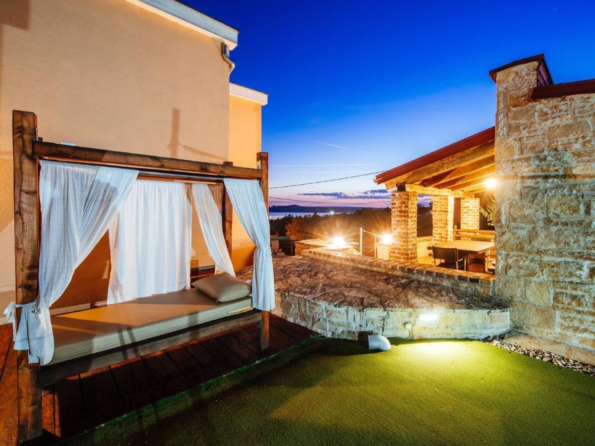 Splendid Holiday Home In Jasenice Maslenica Luaran gambar