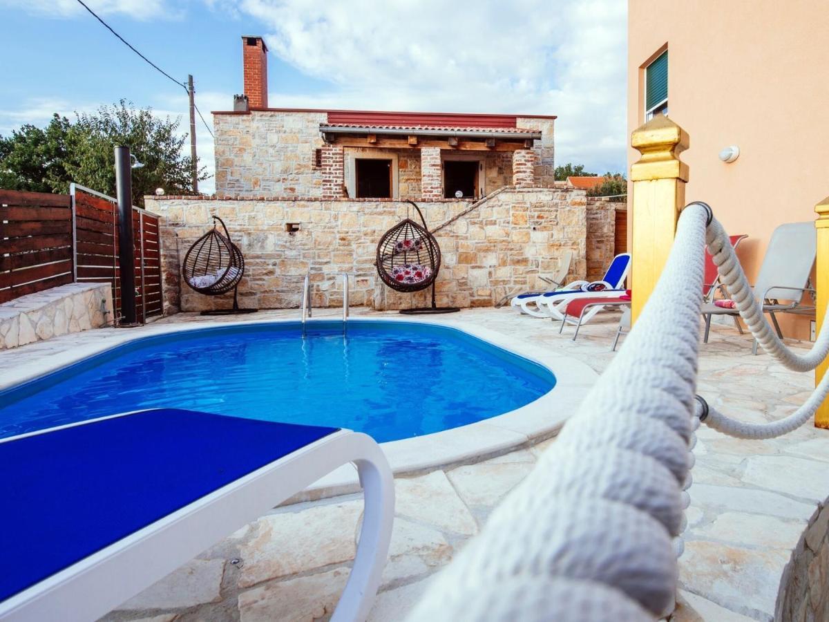 Splendid Holiday Home In Jasenice Maslenica Luaran gambar