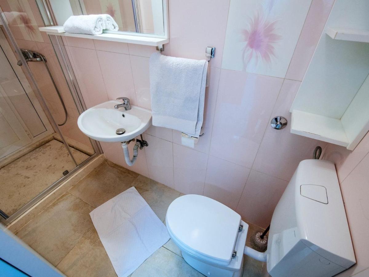 Splendid Holiday Home In Jasenice Maslenica Luaran gambar